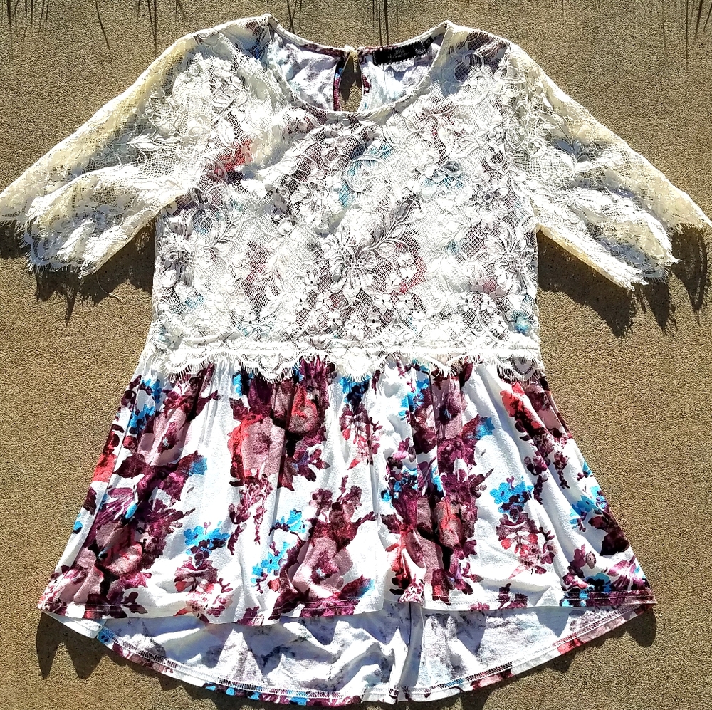 BKE lace top